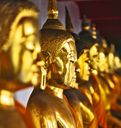 Golden Buddhas at Wat Po